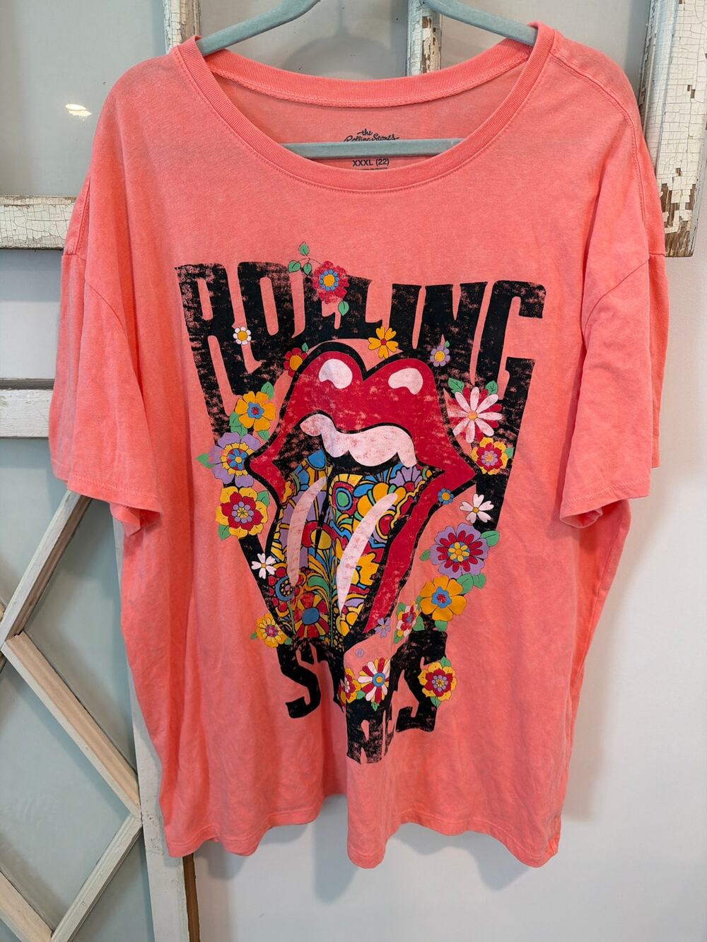 The strolling Stones women’s size XXXL 22 graphic tee t-shirt